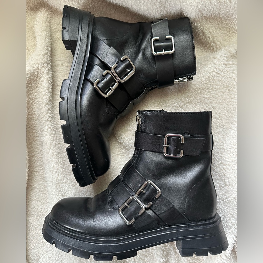 Zara Moto boots 🖤